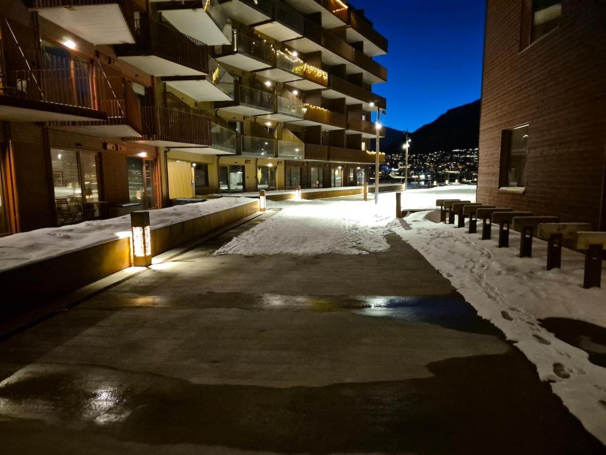 Modern With 2 Bedrooms * Tromso